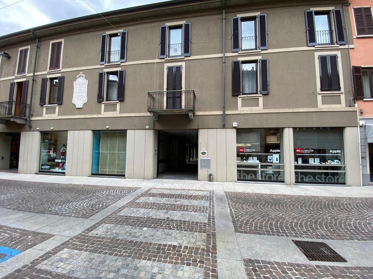 Le Camere Di Garibaldi Borgomanero Luaran gambar
